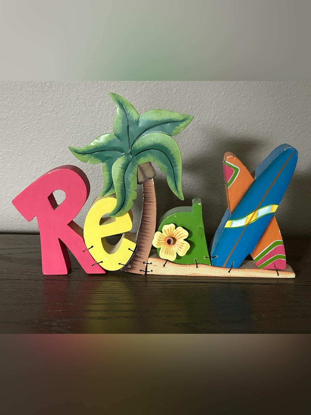 Tropical 'Relax' Wooden Table Décor - Multicolor